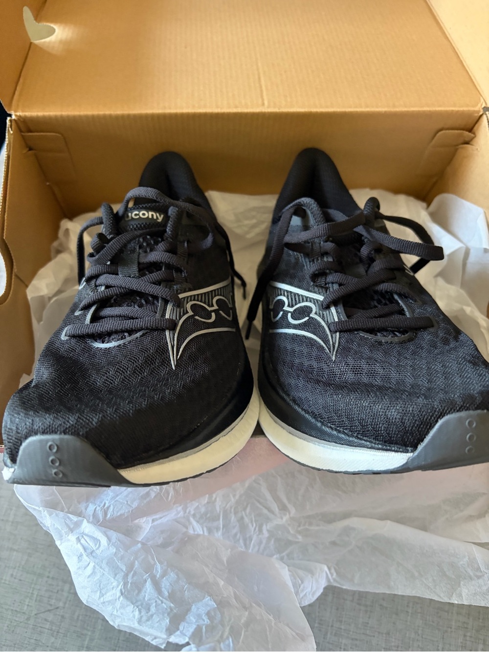 Saucony Endorphin Speed 5 NEW IN BOX - Picture 6 of 9